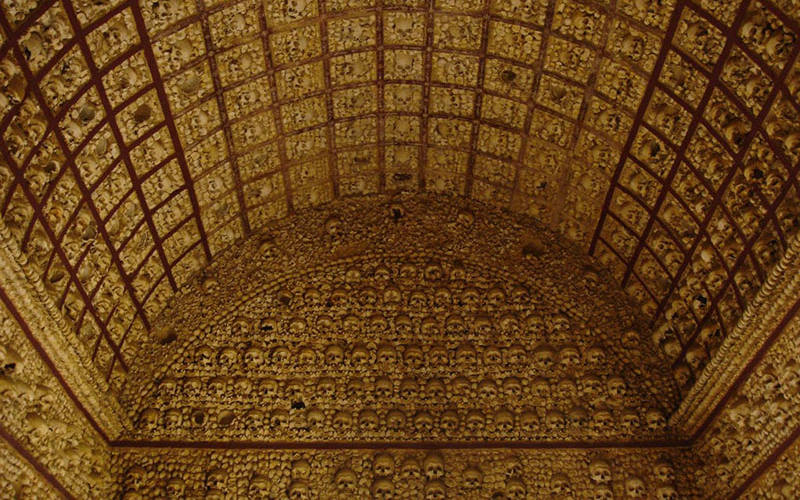 Capela dos Ossos - Chapel of Bones